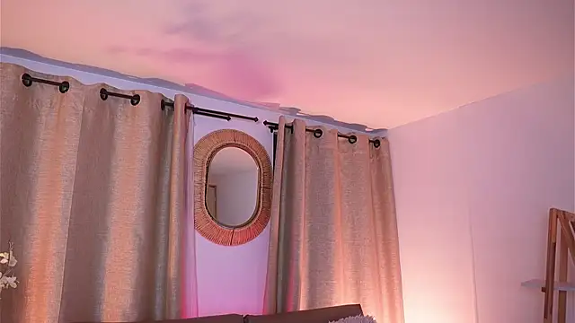 Valeriestyle online show from November 11, 2025, 3:56 am