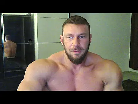 muscularkevin online show from October 7, 2025, 3:40 am