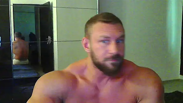 muscularkevin online show from July 12, 2026, 3:35 pm