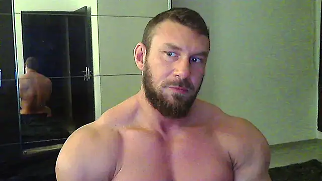 muscularkevin online show from February 17, 2026, 4:32 am