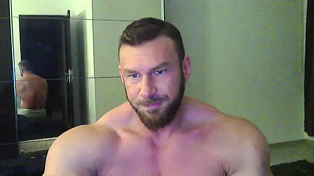 muscularkevin online show from March 4, 2026, 4:31 am