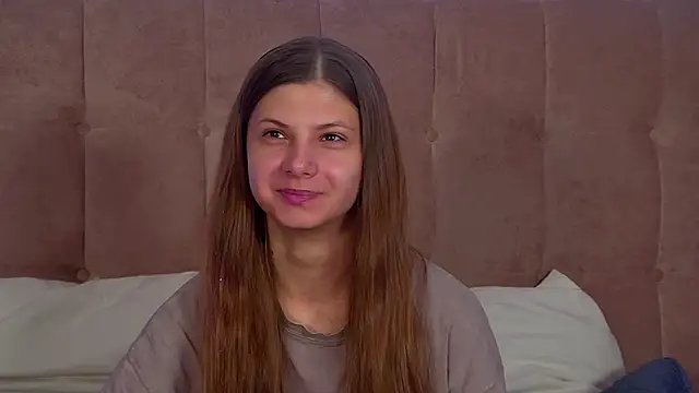 AudreyBarlow online show from November 26, 2025, 6:35 am