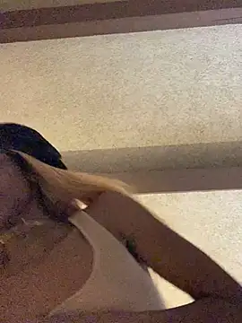 Jasmine FullsShine online show from March 8, 2026, 2:53 pm