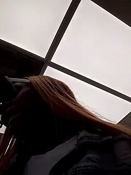 Snapshot of Jasmine_FullsShine chatting on February 5, 2026, 7:10 pm Jasmine FullsShine online show from February 5, 2026, 7:10 pm