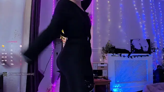 AliceW0lf online show from January 9, 2026, 4:14 pm