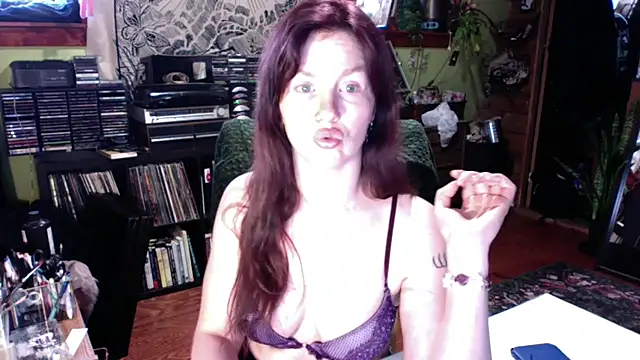 courtneyoccult online show from September 13, 2025, 12:32 am