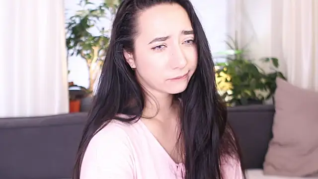 Lily minx online show from November 2, 2025, 4:06 am