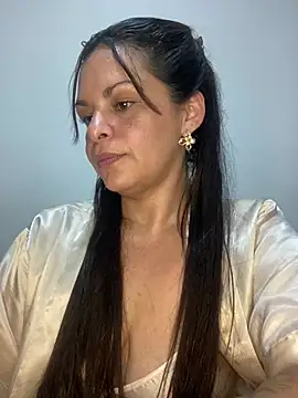 Kataliina online show from March 3, 2025, 3:27 am