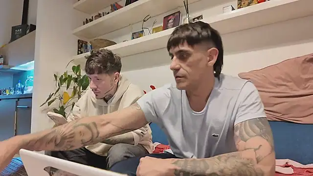 Elnonoykeila77 online show from July 10, 2026, 8:53 pm