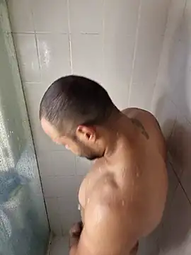 Snapshot of anthonylatynxd chatting on March 18, 2026, 6:53 pm anthonylatynxd online show from March 18, 2026, 6:53 pm