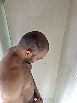 Snapshot of anthonylatynxd chatting on December 19, 2025, 5:04 pm anthonylatynxd online show from December 19, 2025, 5:04 pm