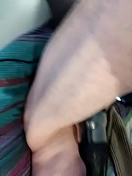 Snapshot of MmaxX004 chatting on December 4, 2024, 2:36 am MmaxX004 online show from December 4, 2024, 2:36 am