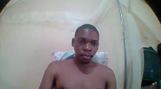 Snapshot of EarthyBull chatting on December 5, 2024, 1:44 pm EarthyBull online show from December 5, 2024, 1:44 pm