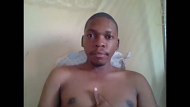 Snapshot of EarthyBull chatting on December 4, 2024, 7:33 am EarthyBull online show from December 4, 2024, 7:33 am