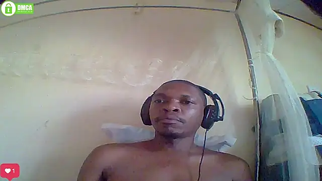 Snapshot of EarthyBull chatting on February 25, 2025, 1:43 pm EarthyBull online show from February 25, 2025, 1:43 pm