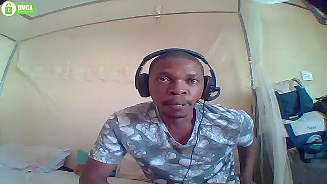Snapshot of EarthyBull chatting on February 27, 2025, 9:18 am EarthyBull online show from February 27, 2025, 9:18 am