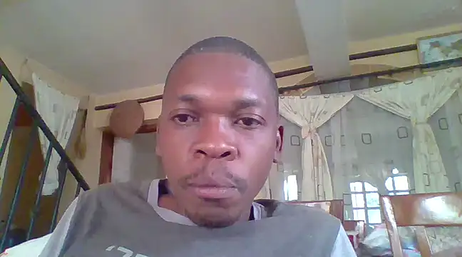 Snapshot of EarthyBull chatting on February 23, 2025, 8:49 am EarthyBull online show from February 23, 2025, 8:49 am