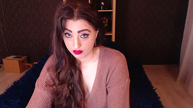 RebeccaStone online show from November 10, 2025, 3:33 am