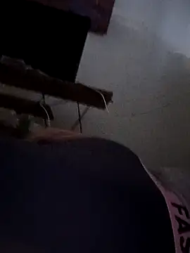 Zoni111 online show from November 15, 2025, 1:37 pm