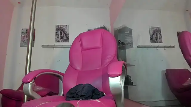 CAMILA--REY online show from November 16, 2025, 11:59 am