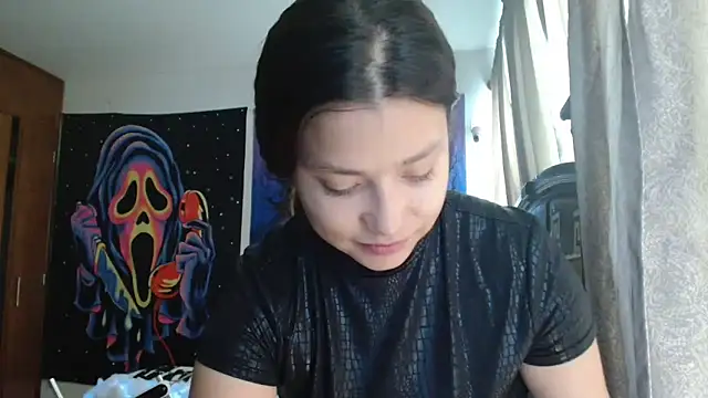 Snapshot of 3littleschoolteens chatting on April 19, 2026, 5:47 pm 3littleschoolteens online show from April 19, 2026, 5:47 pm