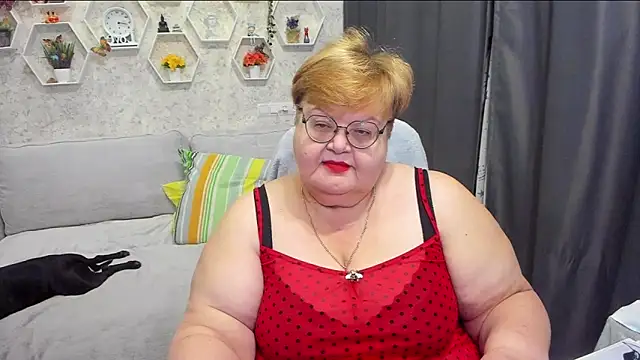  big love  online show from November 26, 2025, 7:47 pm