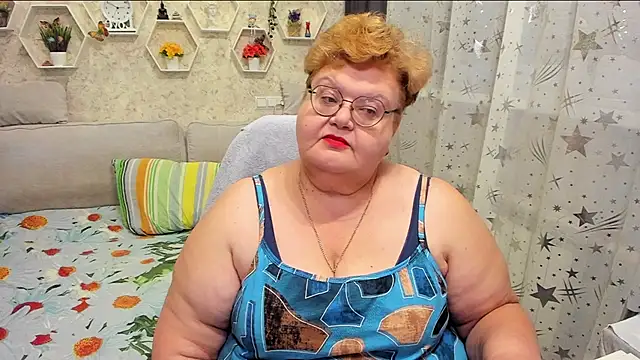  big love  online show from November 13, 2025, 8:13 pm