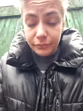 Keli Jessi online show from March 3, 2026, 1:29 pm