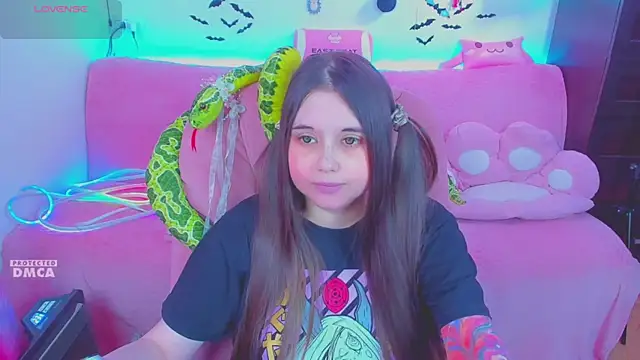 Lolisuccub online show from May 29, 2026, 4:24 pm