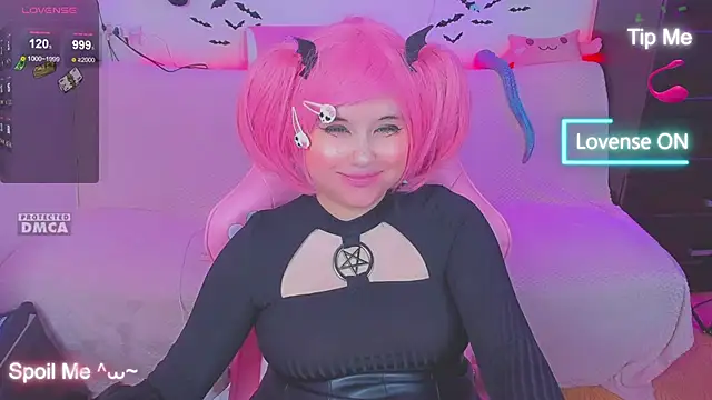 Lolisuccub online show from December 17, 2025, 5:40 pm