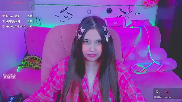 Lolisuccub online show from May 11, 2026, 4:04 pm