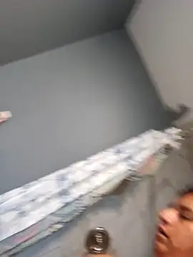 Snapshot of Diablo9804 chatting on September 29, 2025, 10:54 am Diablo9804 online show from September 29, 2025, 10:54 am