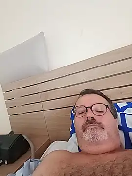 Snapshot of mike9473 chatting on September 16, 2025, 7:31 am mike9473 online show from September 16, 2025, 7:31 am