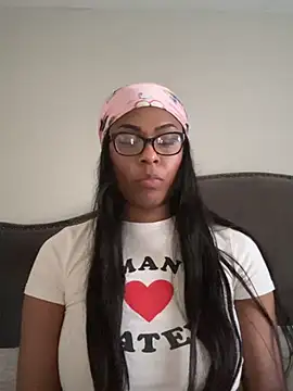 Snapshot of CandyLuxxxx chatting on January 26, 2025, 11:08 pm CandyLuxxxx online show from January 26, 2025, 11:08 pm