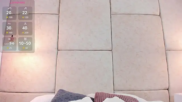 Snapshot of aisha_vs chatting on February 18, 2026, 12:01 pm aisha vs online show from February 18, 2026, 12:01 pm