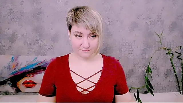 Snapshot of Djullia chatting on January 16, 2026, 7:23 am Djullia online show from January 16, 2026, 7:23 am