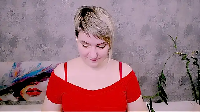 Snapshot of Djullia chatting on January 17, 2026, 8:18 am Djullia online show from January 17, 2026, 8:18 am