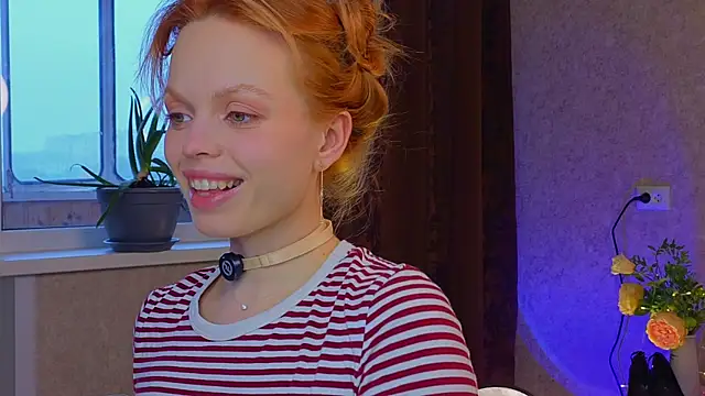 sinteas online show from April 3, 2026, 1:17 pm