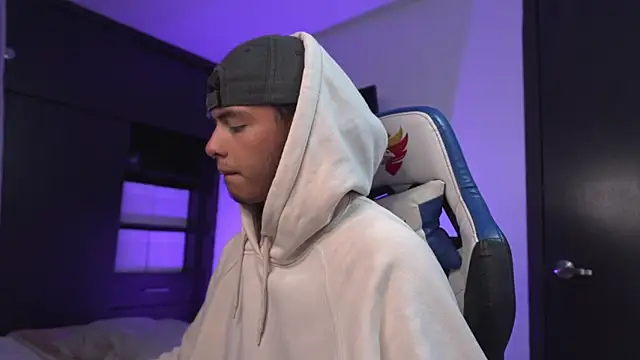 Snapshot of _morghan_ chatting on February 18, 2026, 3:15 am morghan online show from February 18, 2026, 3:15 am