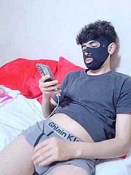 arabqueen online show from April 18, 2026, 6:54 pm