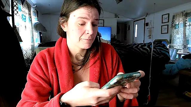 xodana online show from February 4, 2025, 8:49 pm