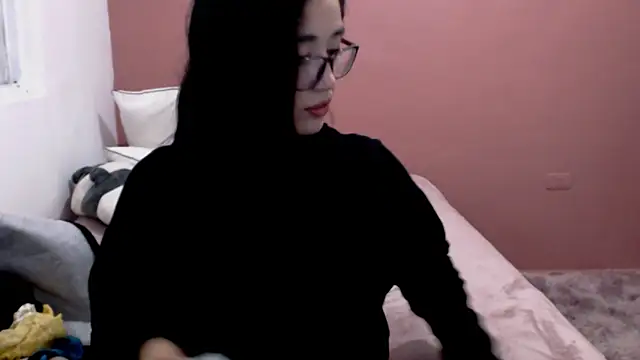 YummymeowW online show from January 16, 2025, 3:34 am