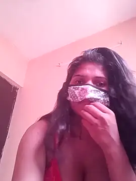 Shreya-Shetty09 online show from June 5, 2026, 6:52 am