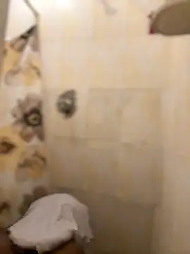 Tayra Siny online show from December 21, 2025, 5:03 pm