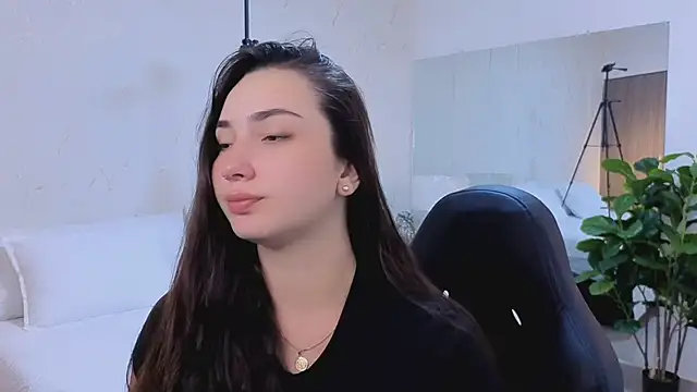 Snapshot of ava_blue chatting on February 16, 2026, 7:45 pm ava blue online show from February 16, 2026, 7:45 pm