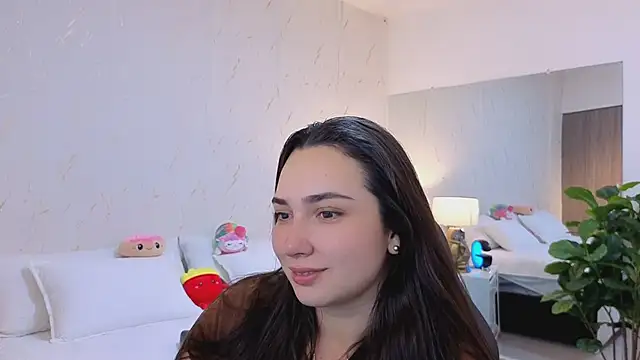 Snapshot of ava_blue chatting on February 19, 2026, 7:33 pm ava blue online show from February 19, 2026, 7:33 pm