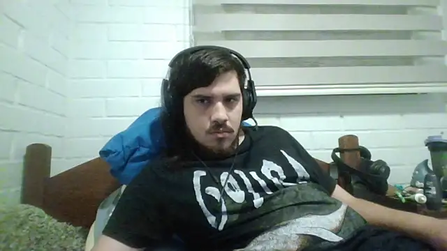 hung weeb online show from April 18, 2026, 2:25 am