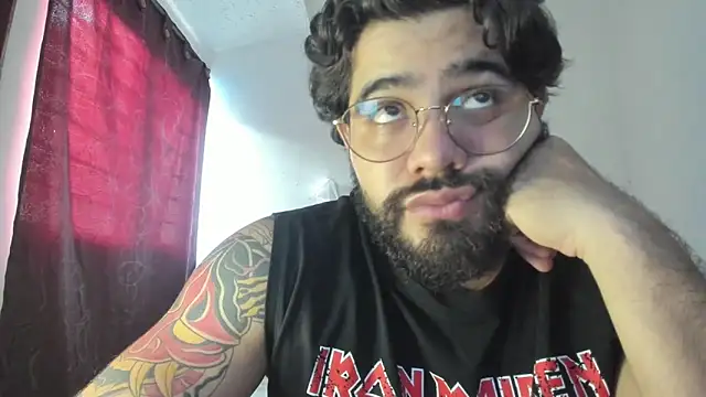 Snapshot of _Coddygold_ chatting on February 26, 2025, 10:04 pm  Coddygold  online show from February 26, 2025, 10:04 pm