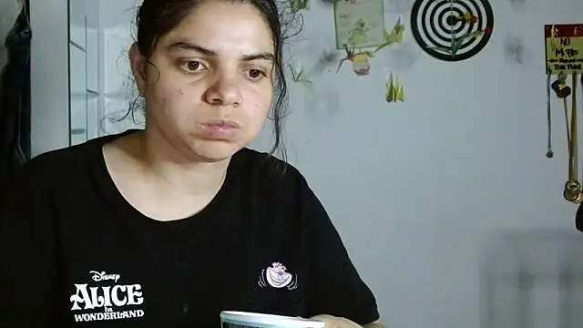 Nikkykora15 online show from April 14, 2026, 1:32 am