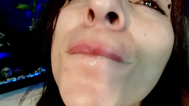 julieth sex1 online show from July 5, 2026, 9:49 am